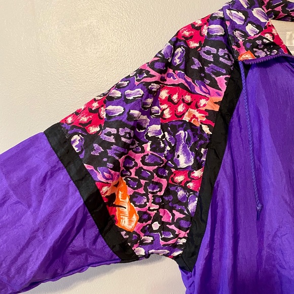 Vtg c.1990s windbreaker 🖤 - Picture 6 of 13